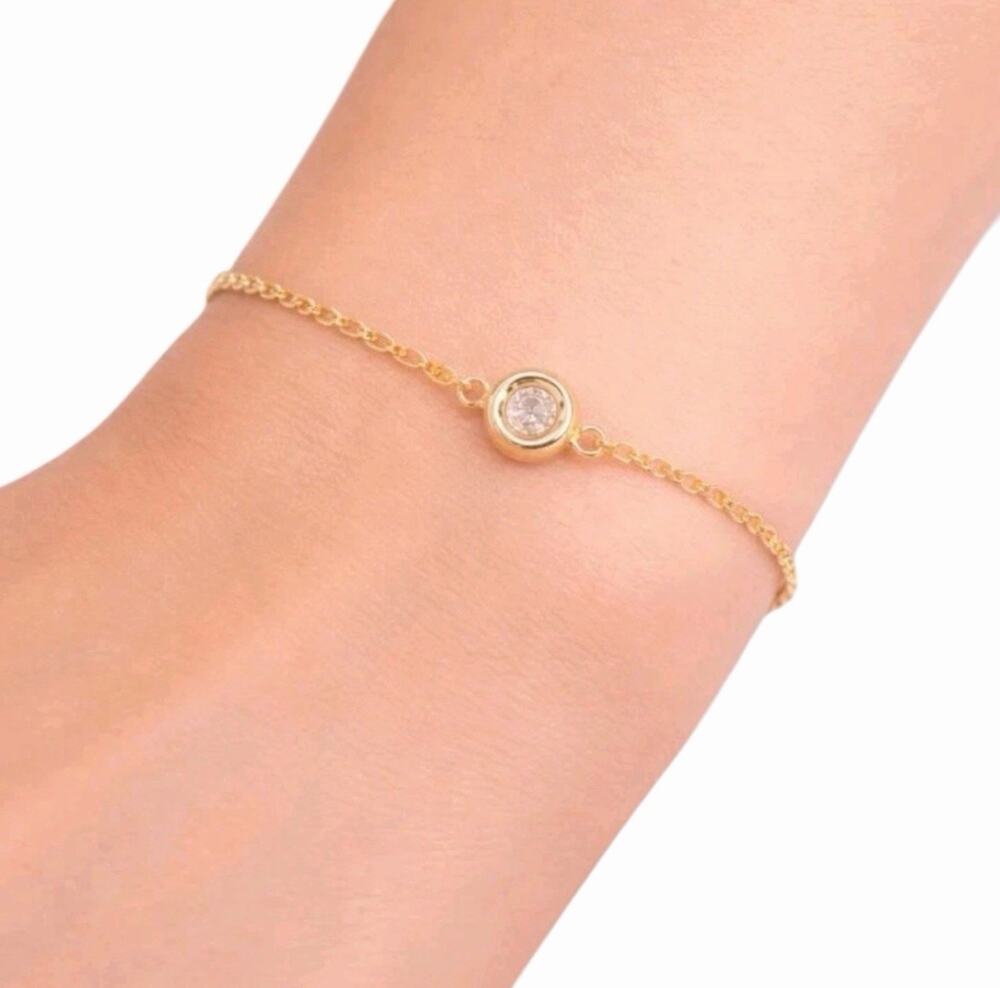 Marrin Costello Curateur S22 Gold Tone Circle Bracelet New in Package